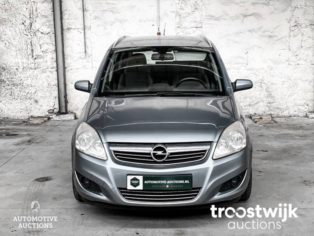 Opel Zafira Cosmo 2.2 Car