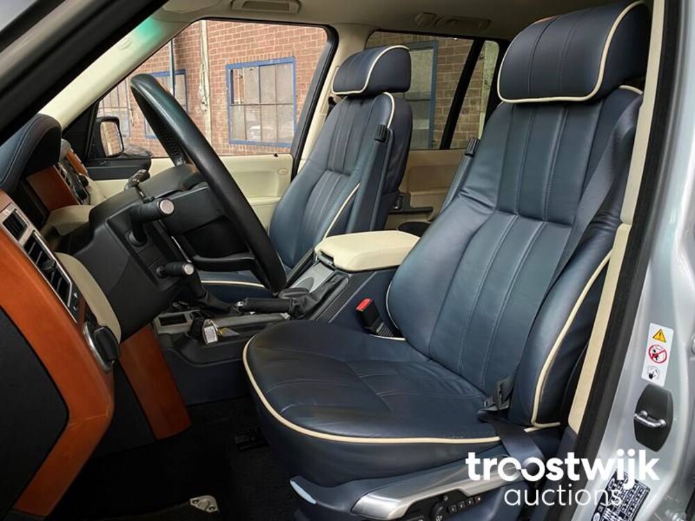 Land Rover Range Rover Vogue 4.4 V8 Car