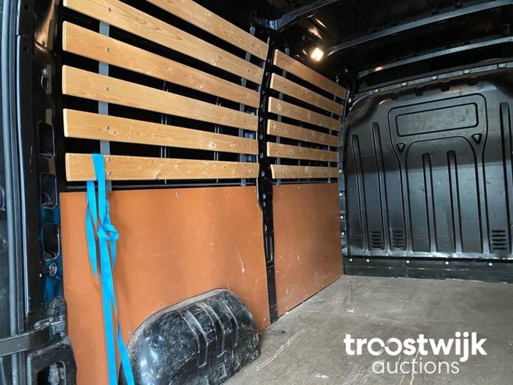 Opel Movano 2.3 Turbo L2H2 Van