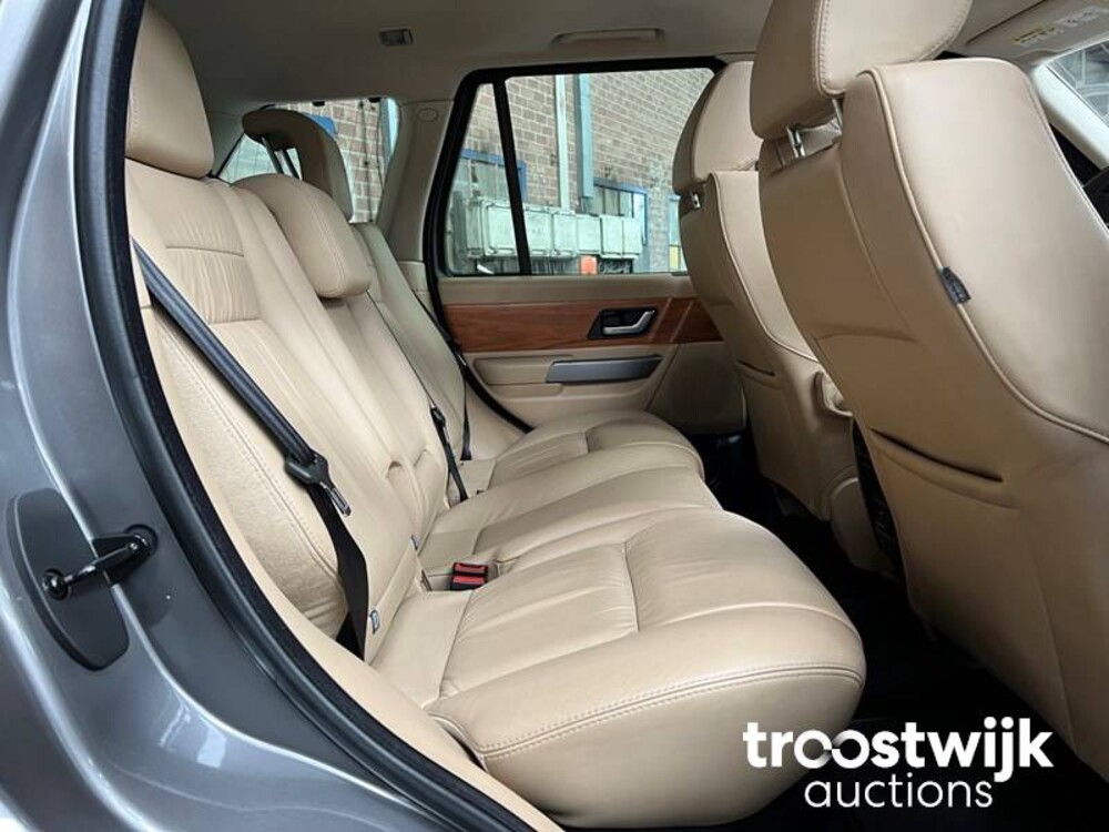 Land Rover Range Rover Sport 2.7 TdV6 HSE Car