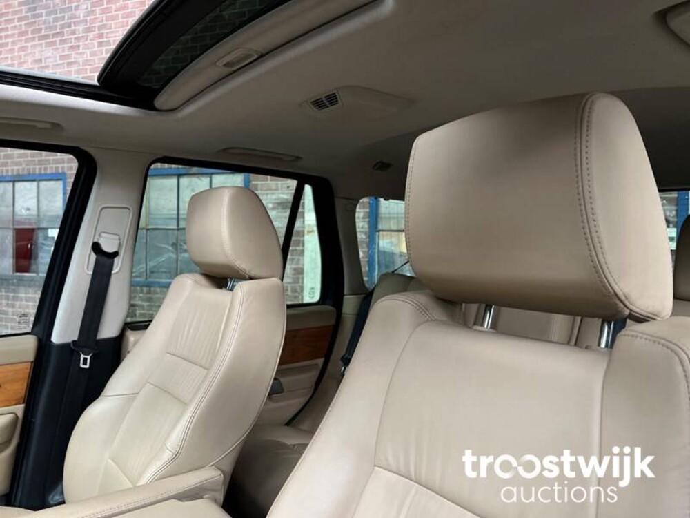 Land Rover Range Rover Sport 2.7 TdV6 HSE Car