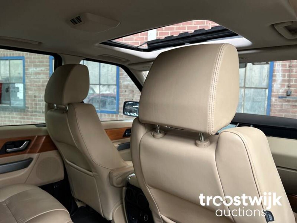 Land Rover Range Rover Sport 2.7 TdV6 HSE Car