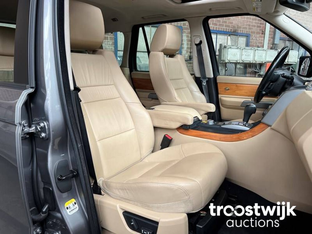 Land Rover Range Rover Sport 2.7 TdV6 HSE Car