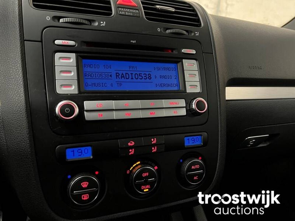 Volkswagen Golf GTI 2.0 TFSI 60 Car