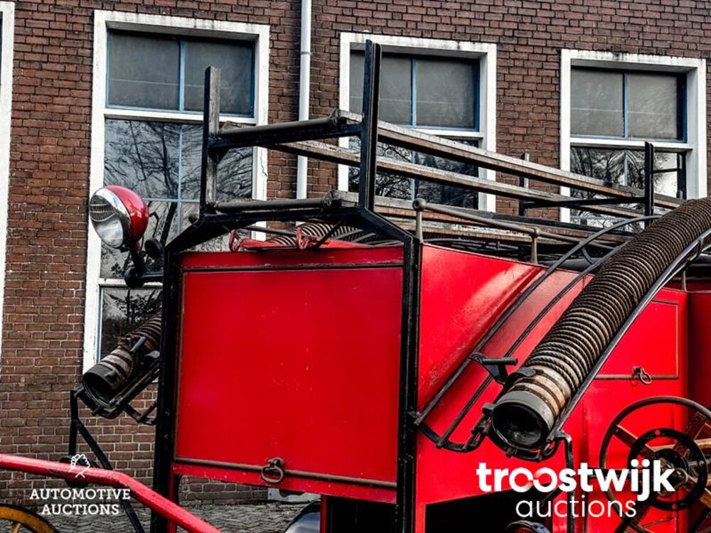 Ford Brandweerauto 3.6 V8 Fire Fighting Truck