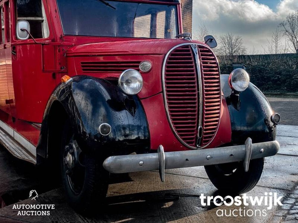 Ford Brandweerauto 3.6 V8 Fire Fighting Truck