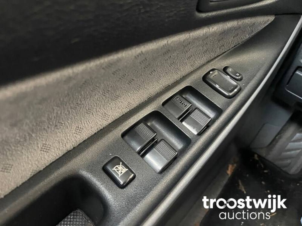 Mazda 6 Sportbreak Touring II 2.0i Car