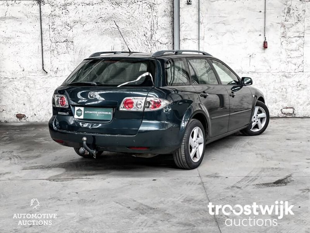 Mazda 6 Sportbreak Touring II 2.0i Car