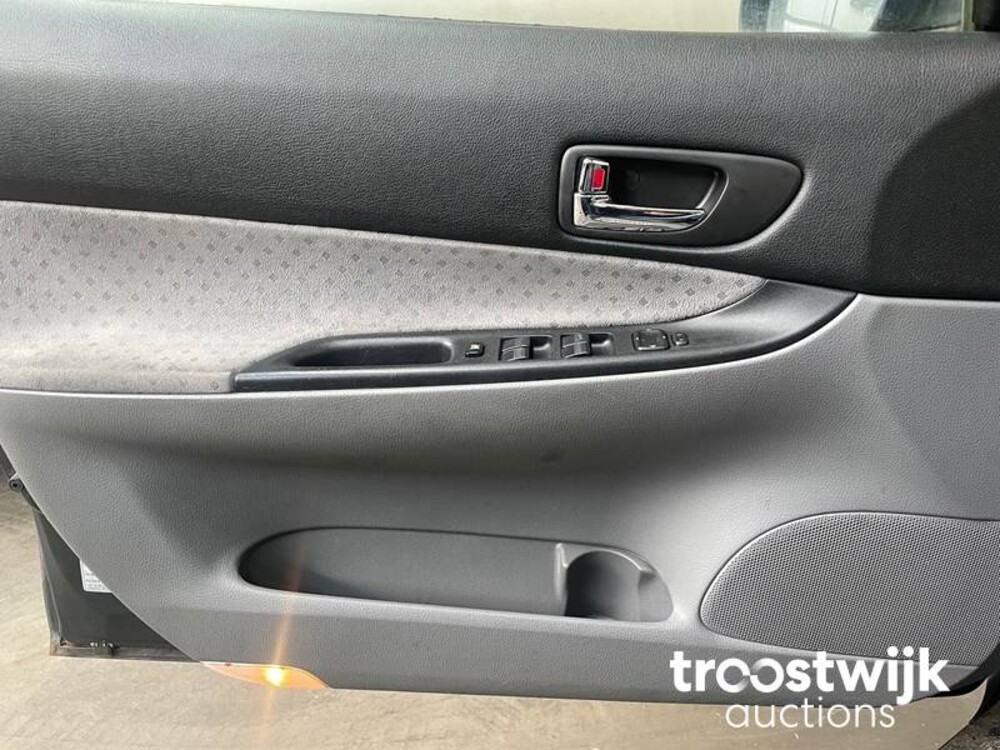 Mazda 6 Sportbreak Touring II 2.0i Car