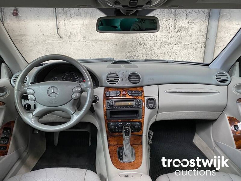Mercedes-Benz CLK-klasse Coupé 320 Elegance Car
