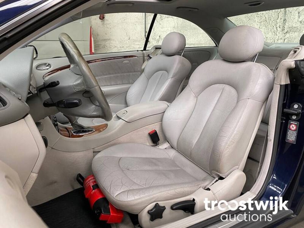 Mercedes-Benz CLK-klasse Coupé 320 Elegance Car