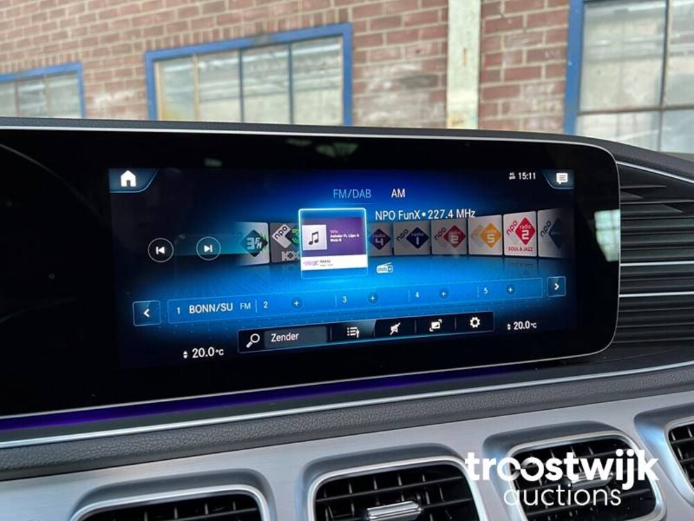 Mercedes-Benz 350e AMG 4Matic Auto