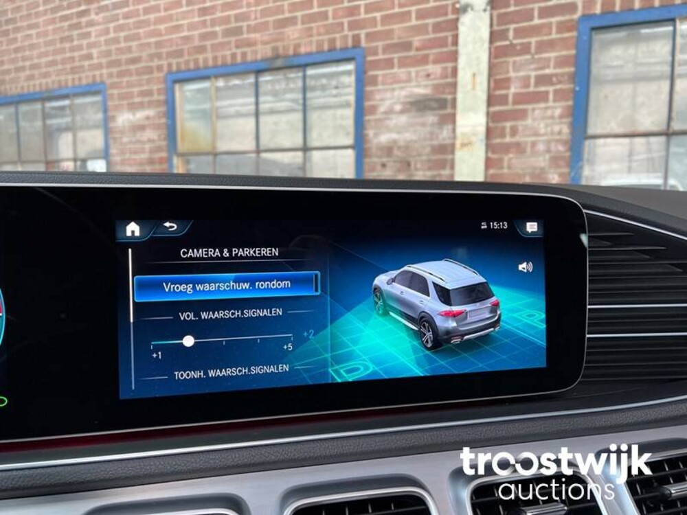 Mercedes-Benz 350e AMG 4Matic Auto