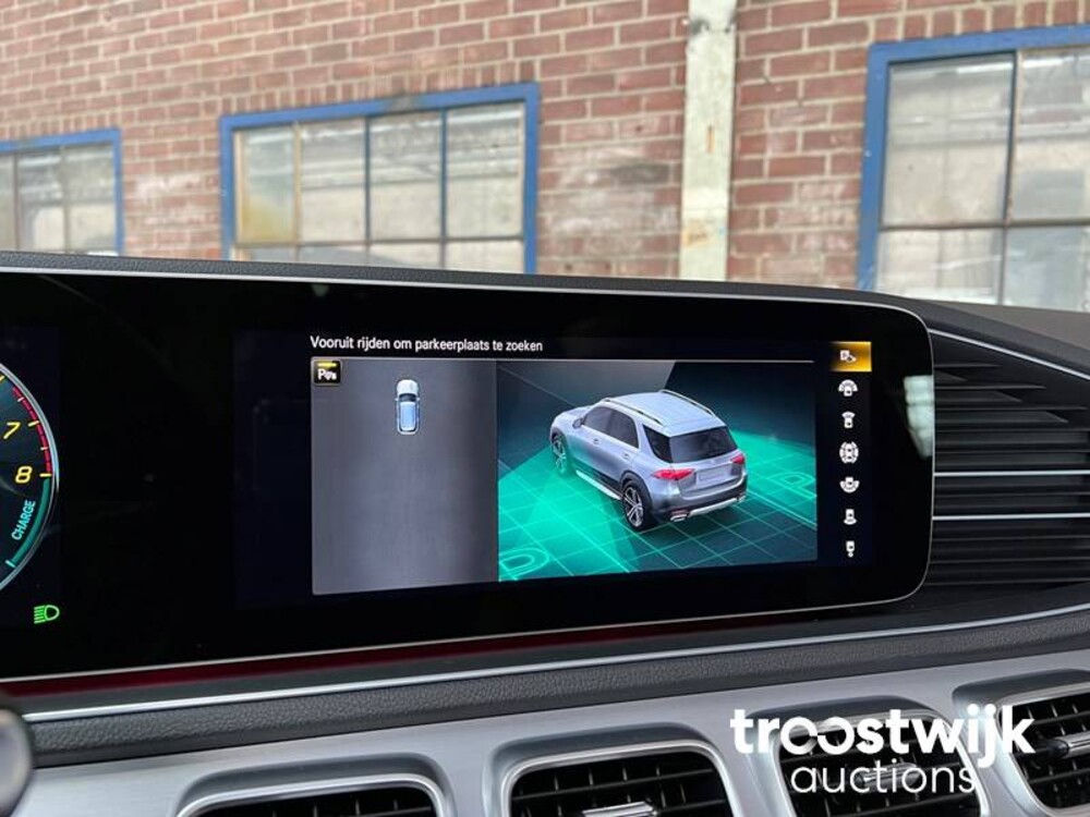 Mercedes-Benz 350e AMG 4Matic Auto