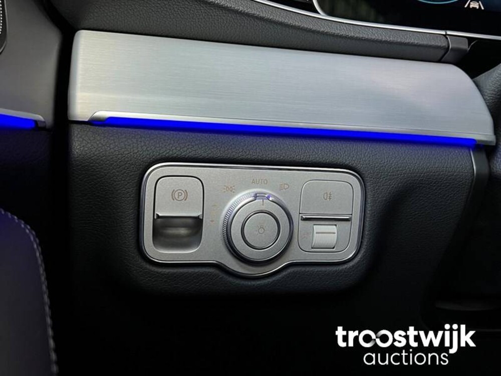 Mercedes-Benz 350e AMG 4Matic Auto