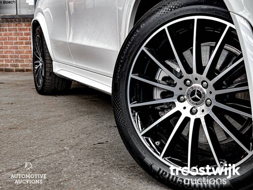 Mercedes-Benz 350e AMG 4Matic Auto