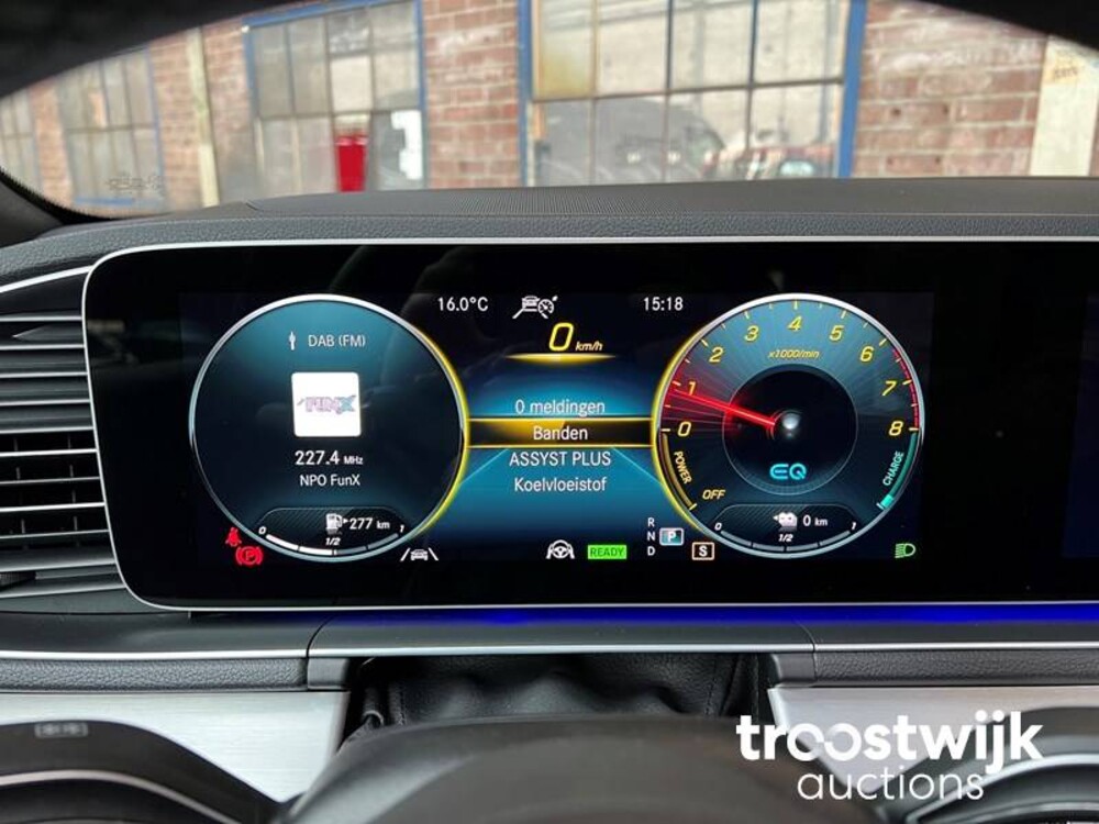 Mercedes-Benz 350e AMG 4Matic Auto