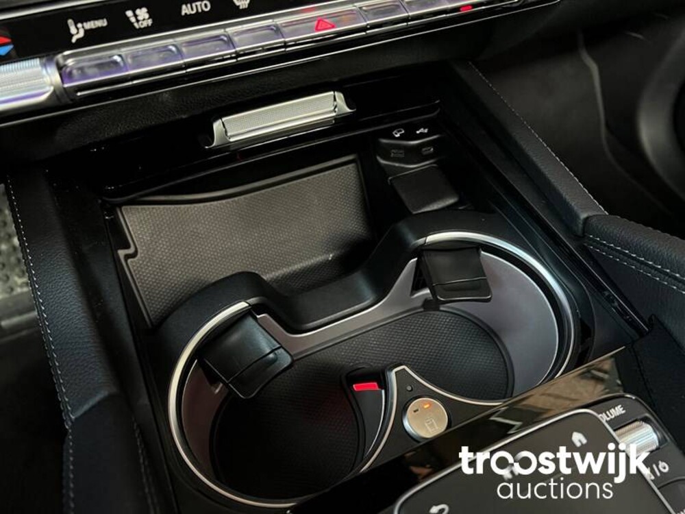 Mercedes-Benz 350e AMG 4Matic Auto