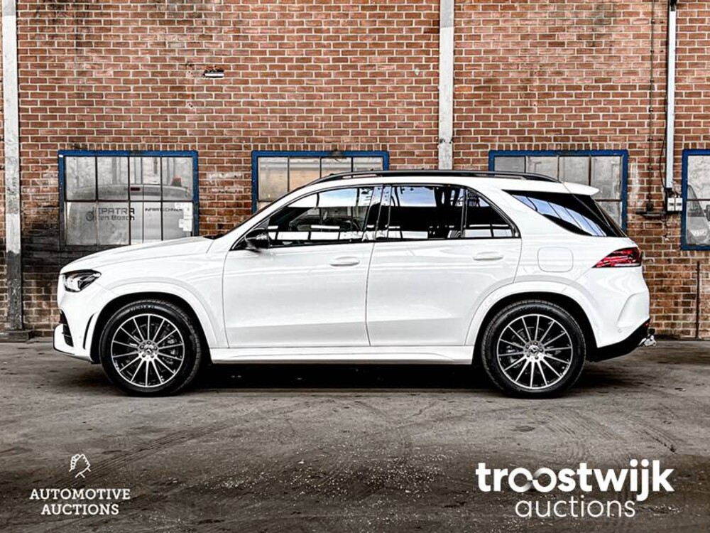 Mercedes-Benz 350e AMG 4Matic Auto