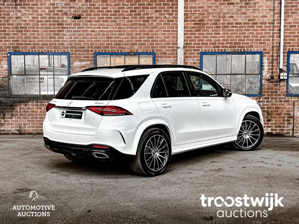 Mercedes-Benz 350e AMG 4Matic Auto