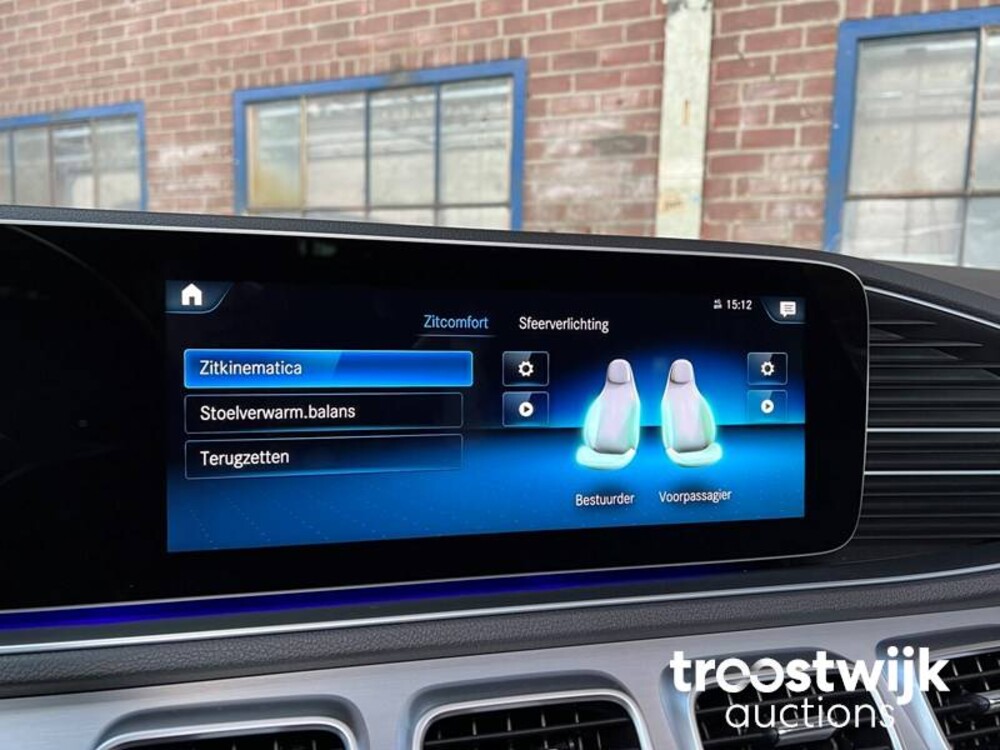 Mercedes-Benz 350e AMG 4Matic Auto