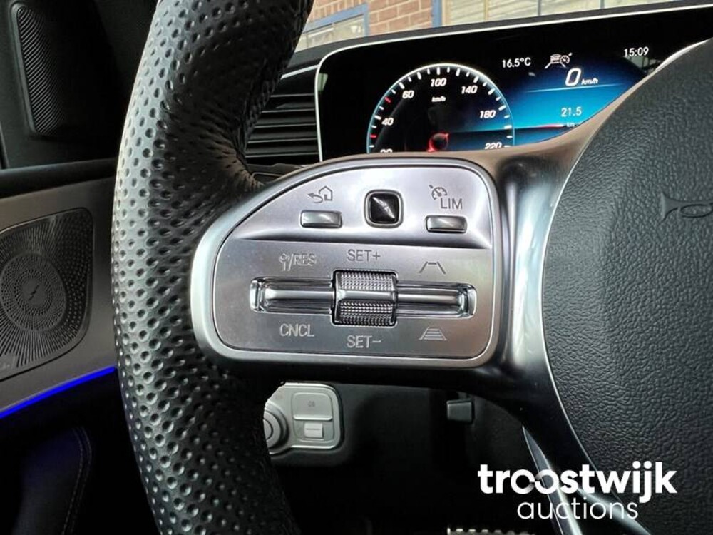 Mercedes-Benz 350e AMG 4Matic Auto