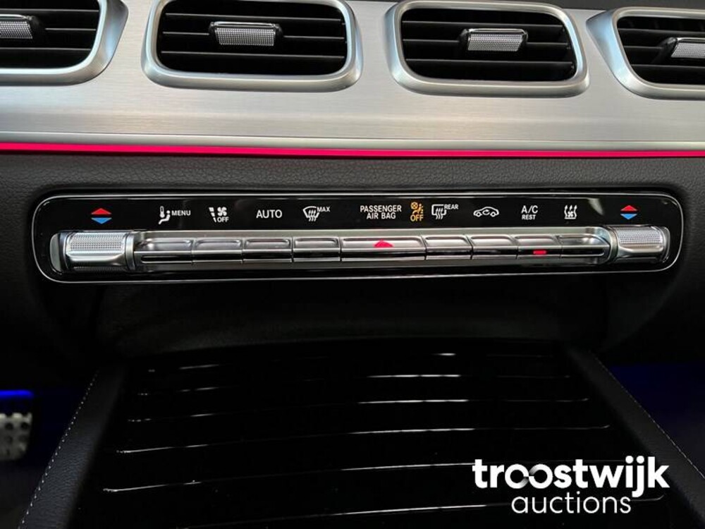 Mercedes-Benz 350e AMG 4Matic Auto