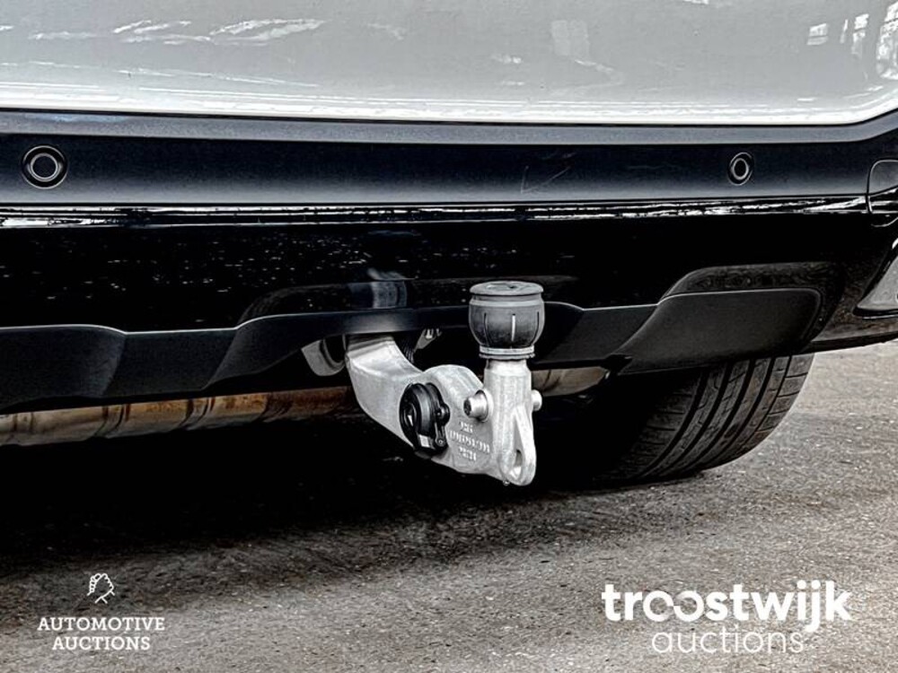 Mercedes-Benz 350e AMG 4Matic Auto