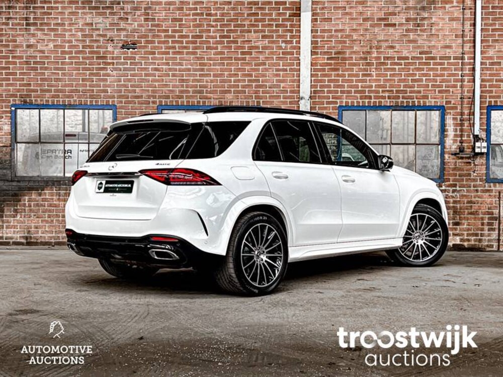 Mercedes-Benz 350e AMG 4Matic Auto