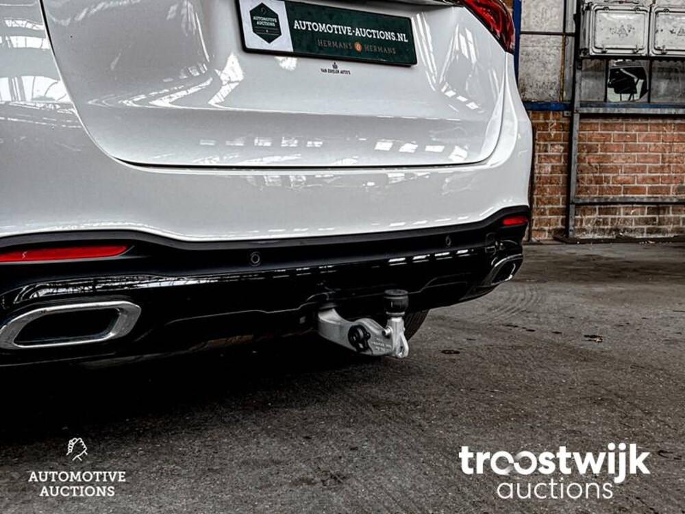 Mercedes-Benz 350e AMG 4Matic Auto