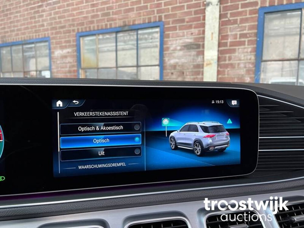 Mercedes-Benz 350e AMG 4Matic Auto