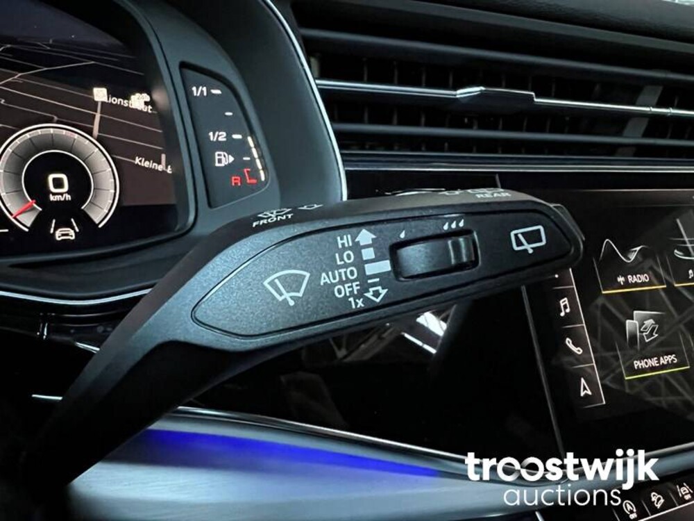Audi Q8 S-Line 50 TDI  Quattro 286pk 2018, ZF-099-K