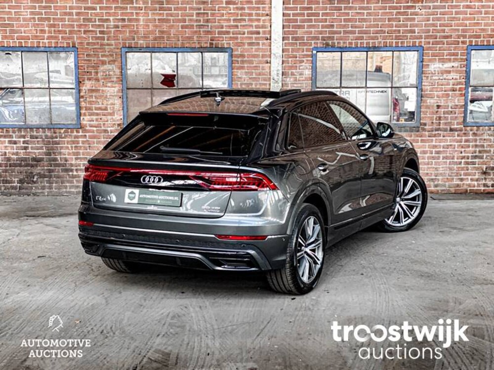 Audi Q8 S-Line 50 TDI  Quattro 286pk 2018, ZF-099-K