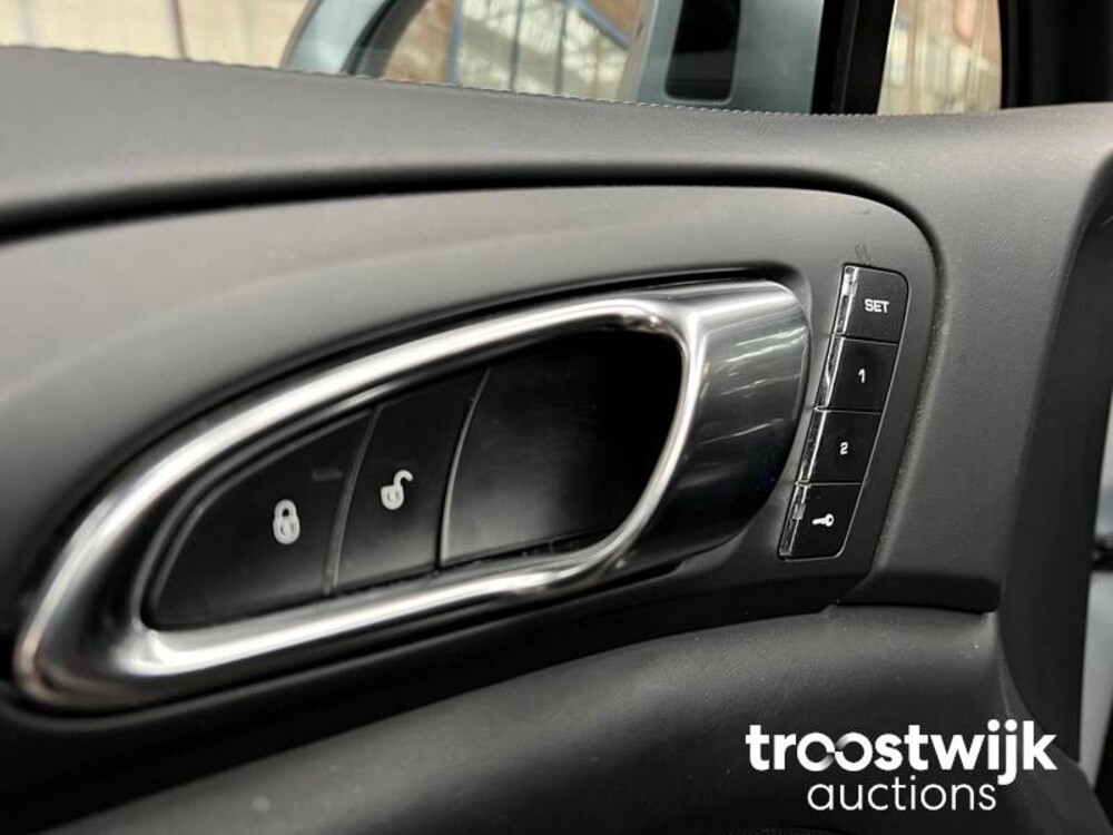 Porsche Cayenne S E-Hybrid 3.0 V6 Auto