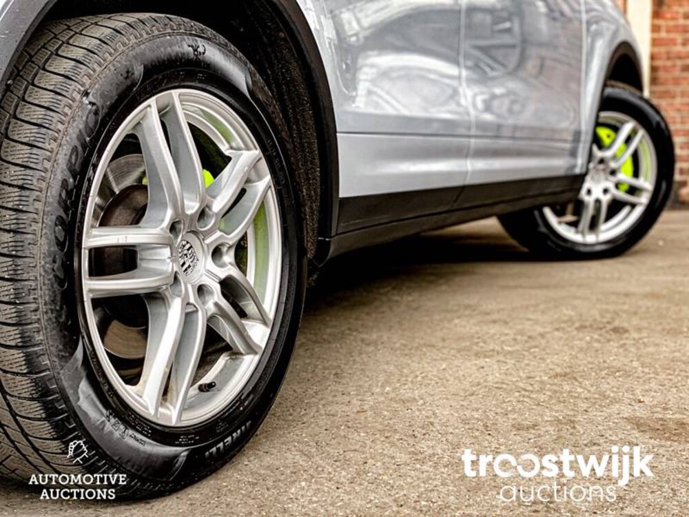 Porsche Cayenne S E-Hybrid 3.0 V6 Auto