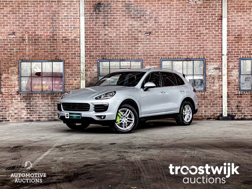Porsche Cayenne S E-Hybrid 3.0 V6 Auto