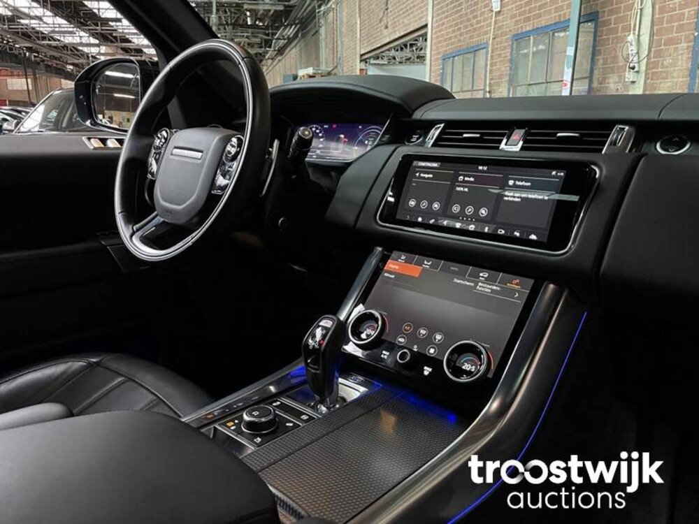 Land Rover Range Rover Sport P400e HSE Dynamic Auto