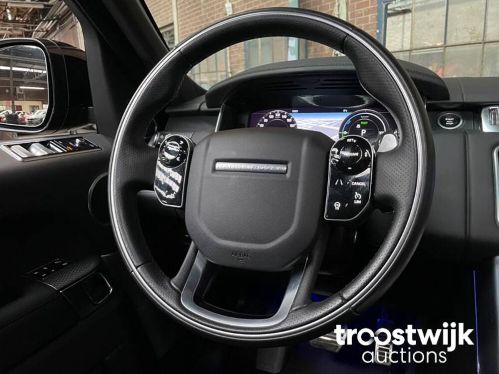 Land Rover Range Rover Sport P400e HSE Dynamic Auto