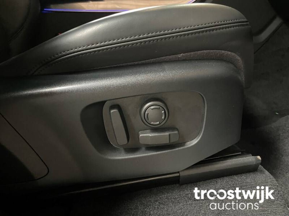 Land Rover Range Rover Sport P400e HSE Dynamic Auto