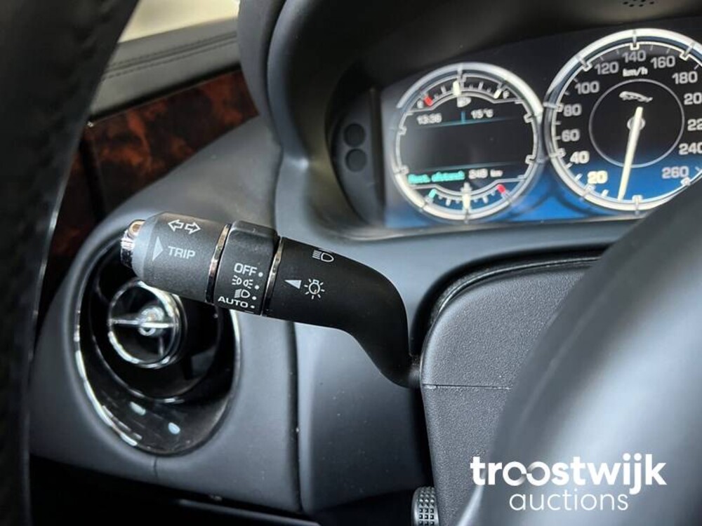 Jaguar XJ 3.0 V6 SC Premium Luxury Auto