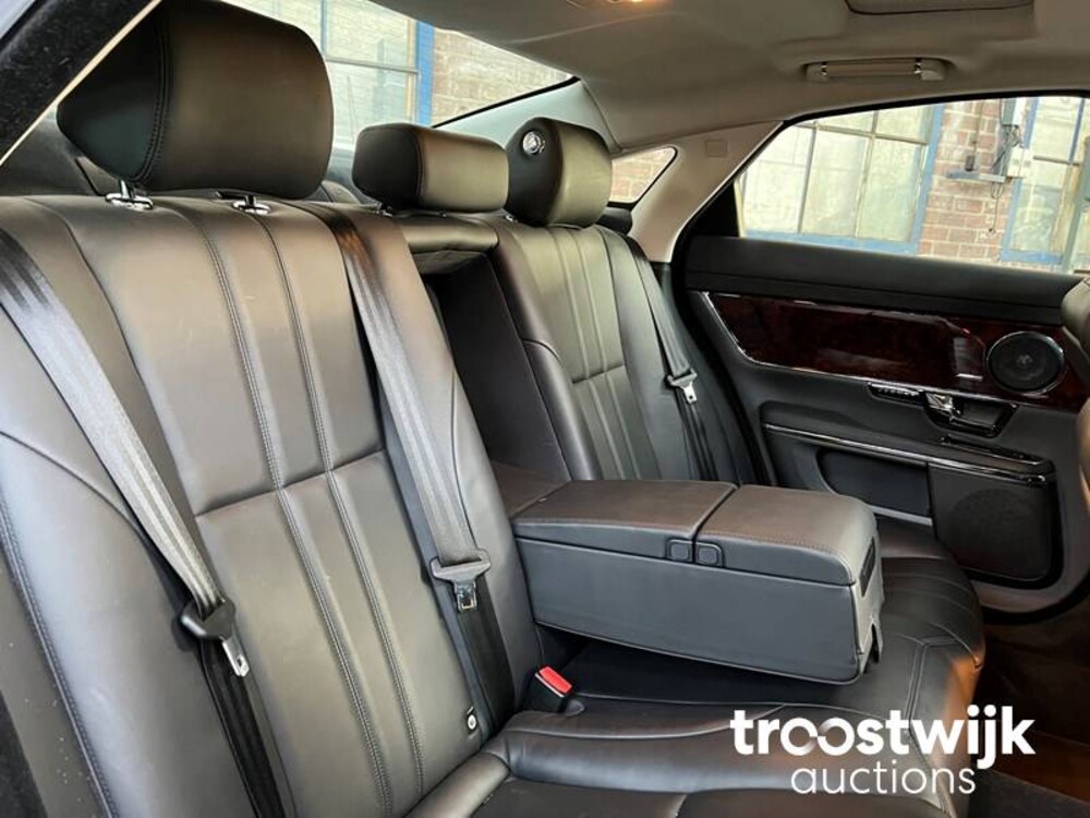Jaguar XJ 3.0 V6 SC Premium Luxury Auto