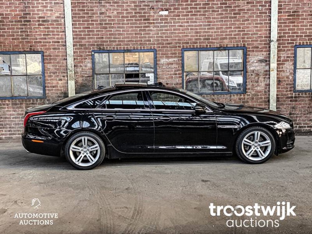 Jaguar XJ 3.0 V6 SC Premium Luxury Auto