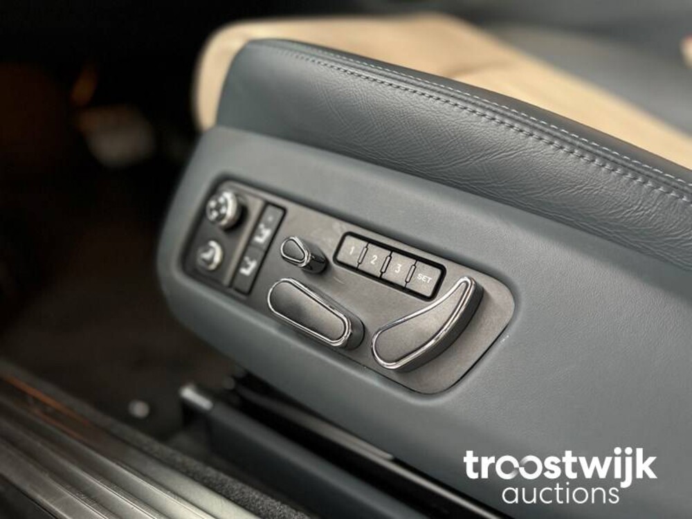 Bentley Continental GTC 4.0 V8 Auto