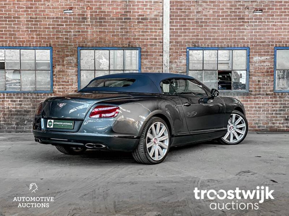 Bentley Continental GTC 4.0 V8 Auto
