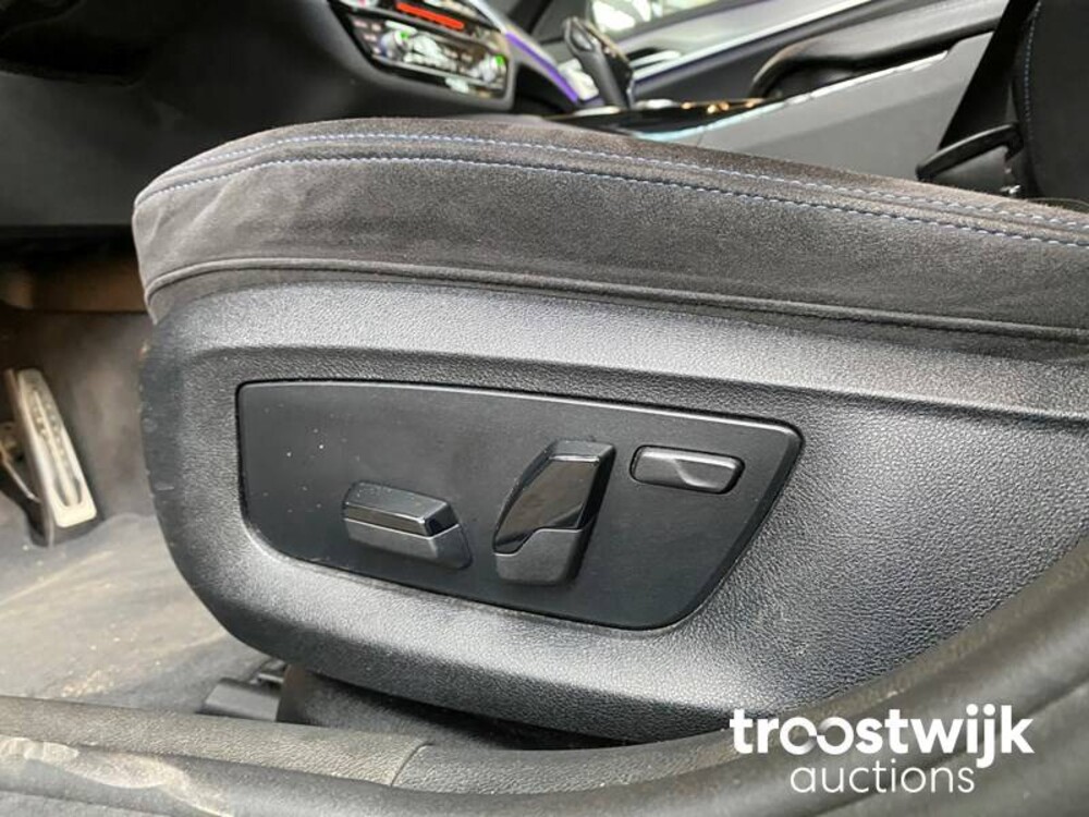 BMW 530d Touring M-Sport xDrive High Executive 5-serie Auto