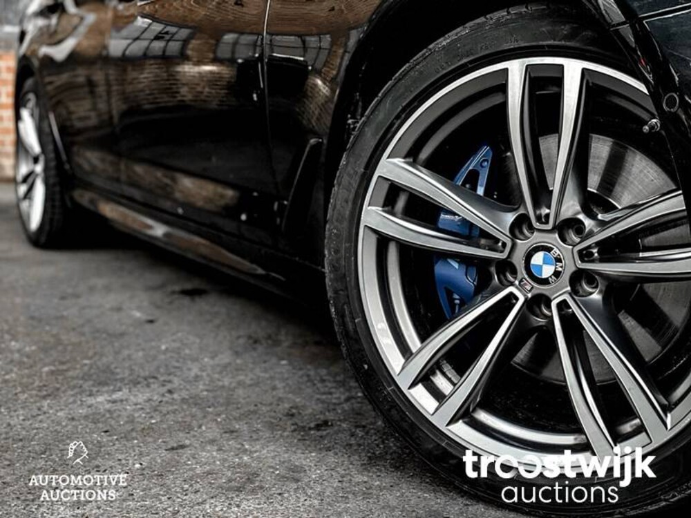 BMW 530d Touring M-Sport xDrive High Executive 5-serie Auto