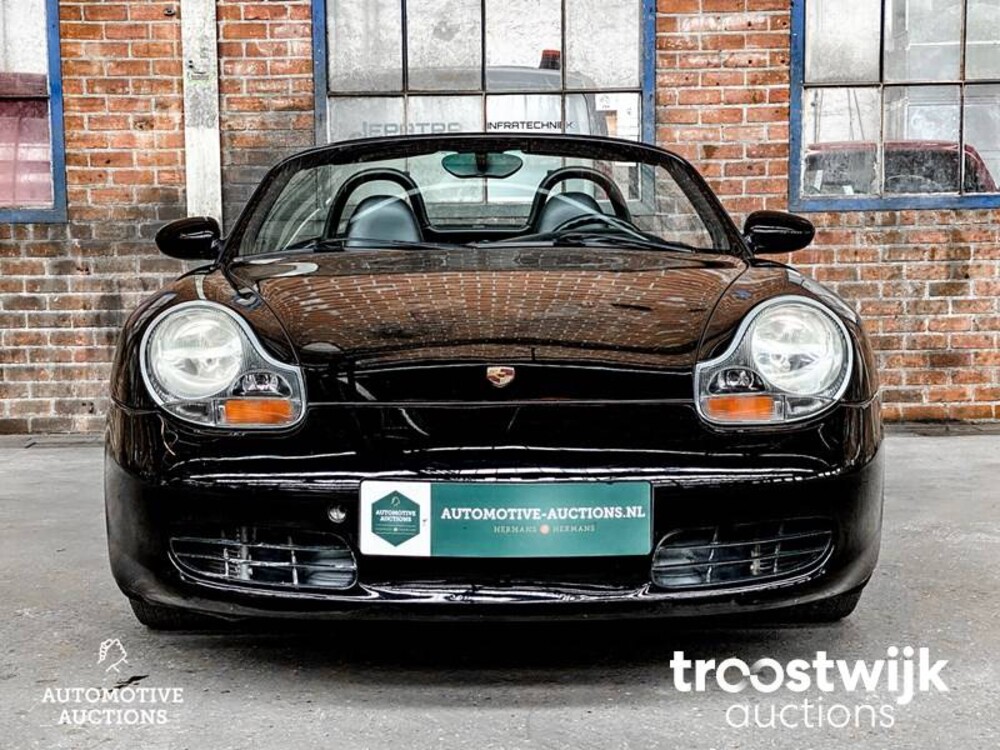 Porsche Boxster Auto