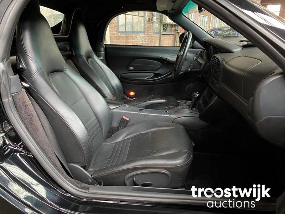 Porsche Boxster Auto