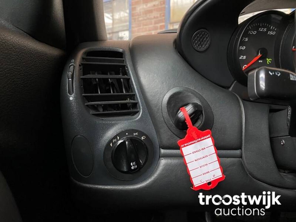 Porsche Boxster Auto