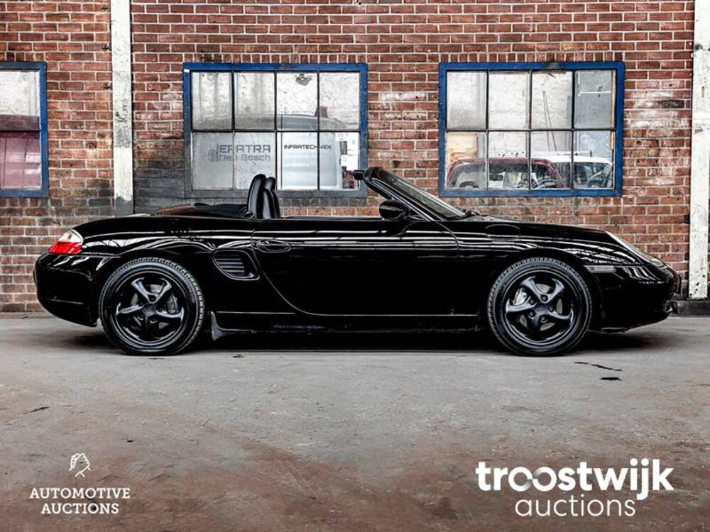 Porsche Boxster Auto